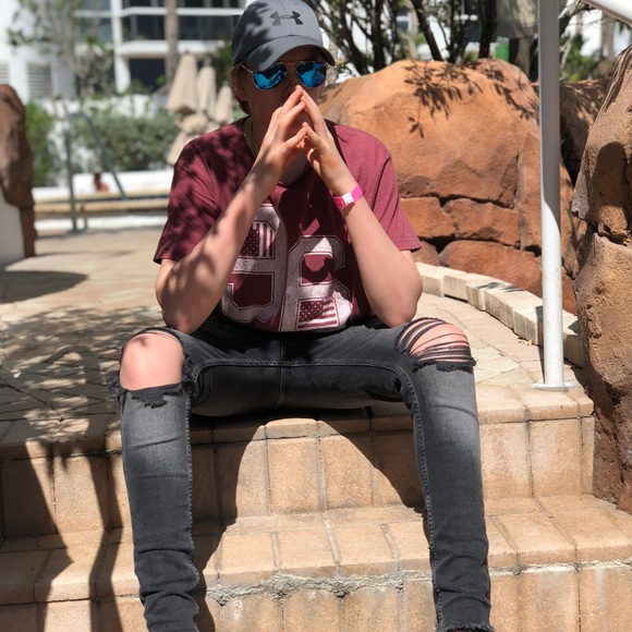 Meet your Posher, Sebastian - Picture 1 of 1